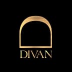 Divan Chicago